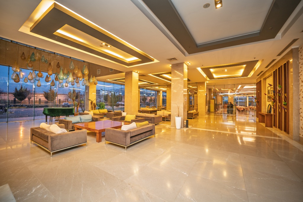 MCG Hotel's Thermal Convention Center